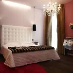 Hotel In - Lounge