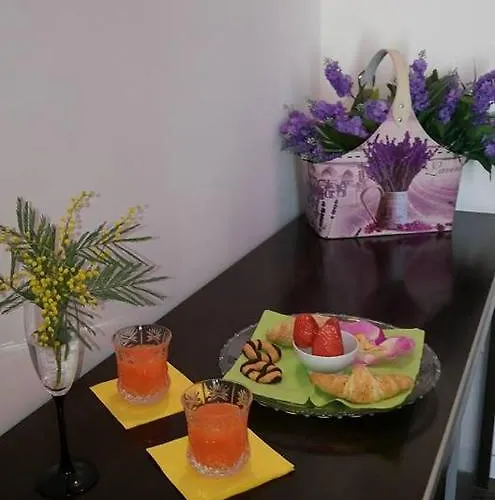 In - Lounge