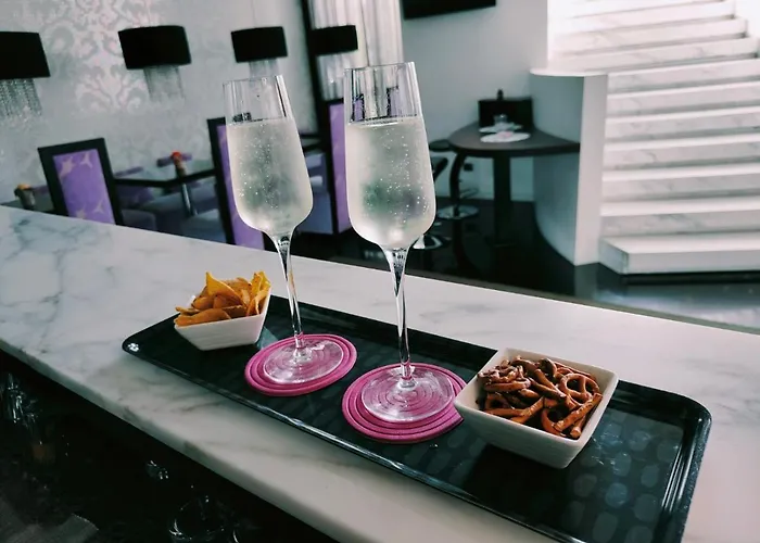 In - Lounge 3* Cazzago (Pianiga)