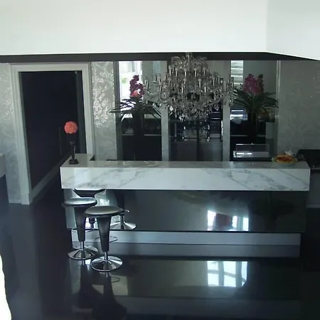In - Lounge Ξενοδοχείο Cazzago (Pianiga)