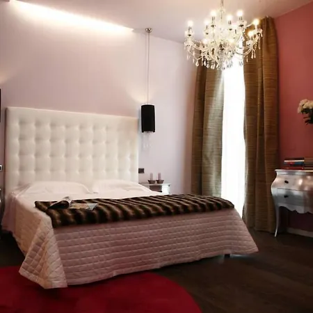 In - Lounge 3*